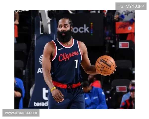 快船逆转灰熊小卡连20+